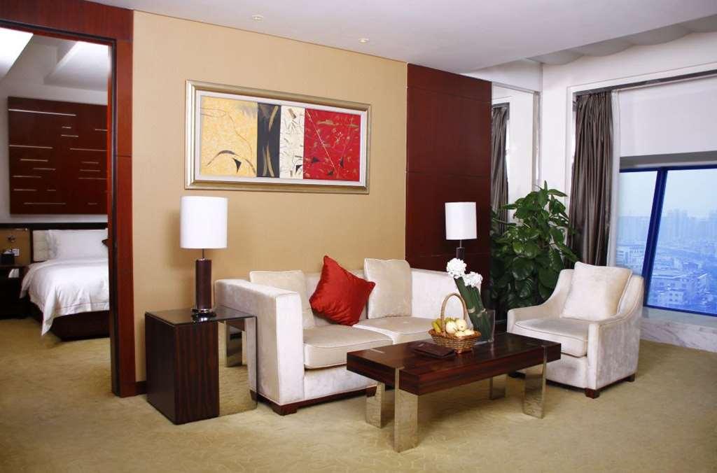 Grand Oriental Hotel Dongguan  Oda fotoğraf